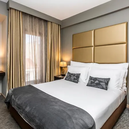 Hotel Czar
