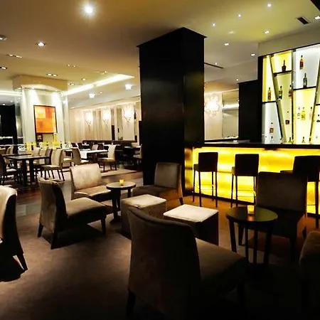 Czar Hotel